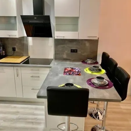 Gold Europole-gare Apartment *